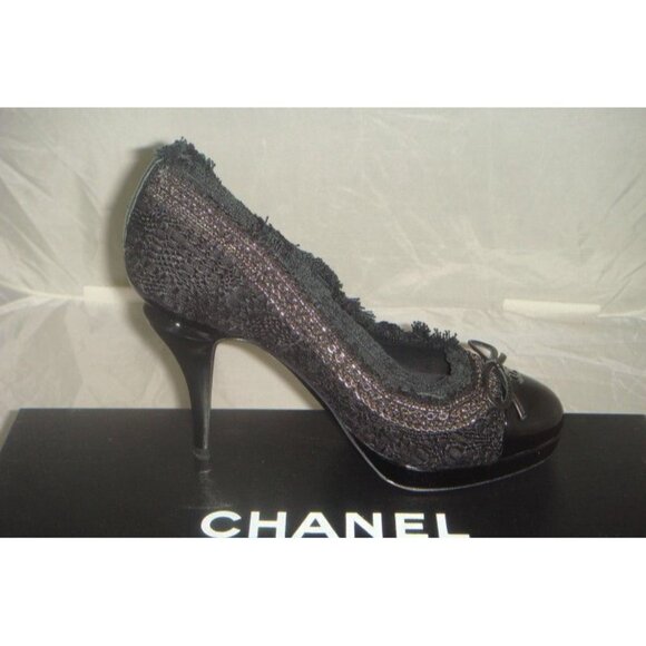 Chanel Tweedy Black Platform Pumps with Interlocking CC Logo - Size 41, New - Picture 5 of 6